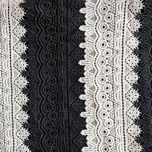 Lace Detailing Black and White Peasant Blouse